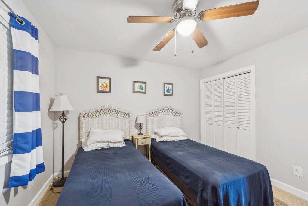 Right Across Beach Pool View Private Balcony By Zen Living Short Term Rental Myrtle Beach Buitenkant foto