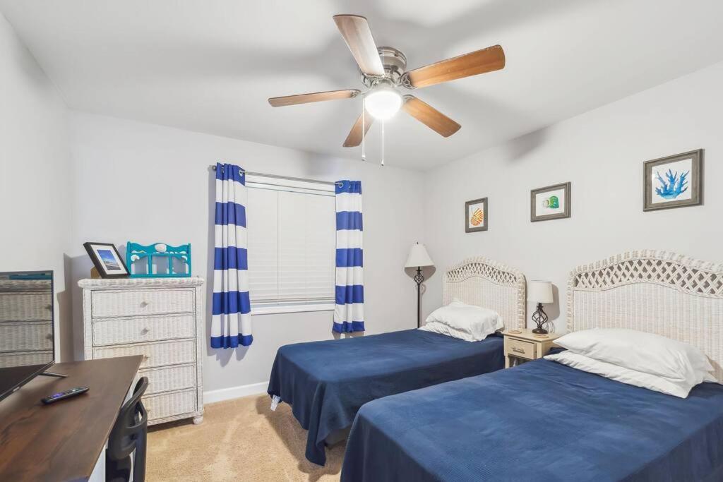 Right Across Beach Pool View Private Balcony By Zen Living Short Term Rental Myrtle Beach Buitenkant foto