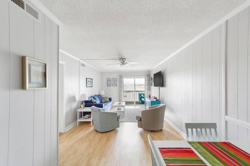 Right Across Beach Pool View Private Balcony By Zen Living Short Term Rental Myrtle Beach Buitenkant foto
